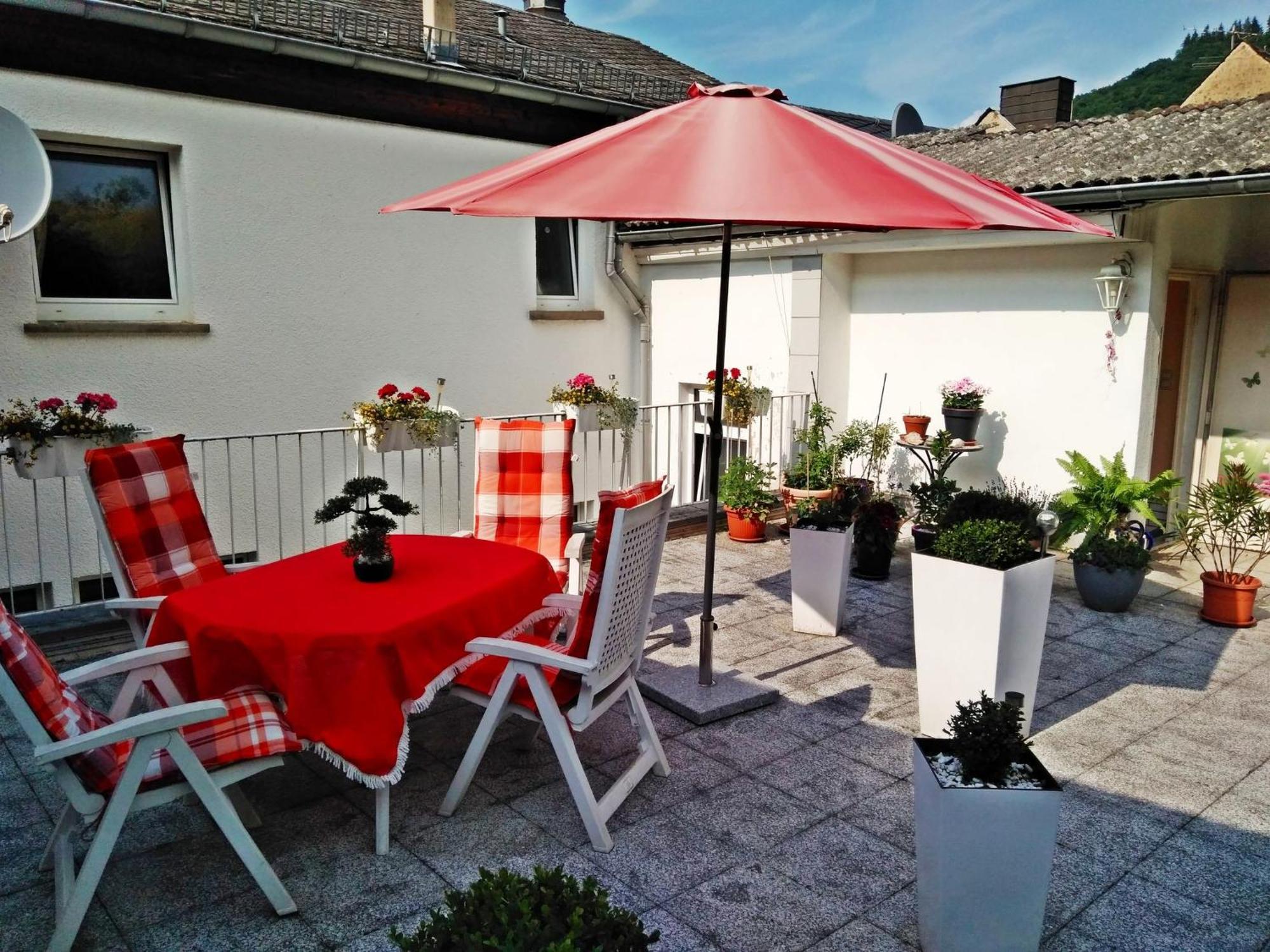 Living In The Historic Cochem Old Town Apartment Ngoại thất bức ảnh